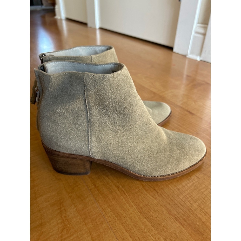 Matt Bernson & Calypso Womens Olive Green Suede Zip Ankle Booties Size 9 / 39